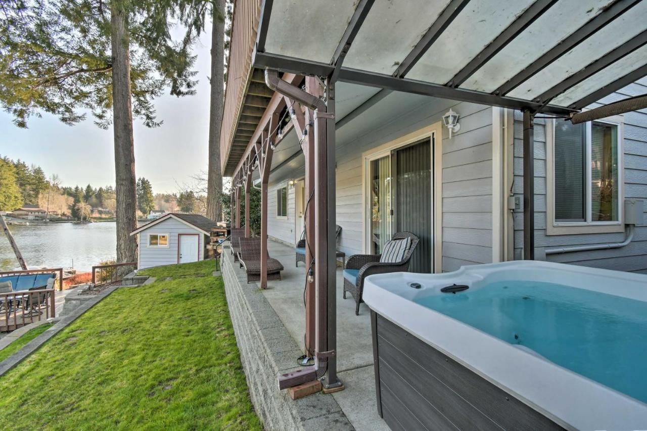 The Peacock House - Waterfront Home With Hot Tub! Олімпія Екстер'єр фото